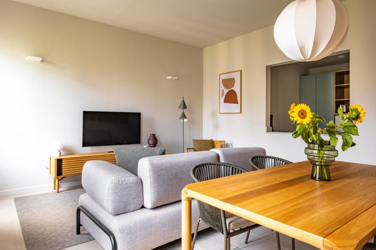 Aspasios Garden Apartments Barcelona Exterior photo