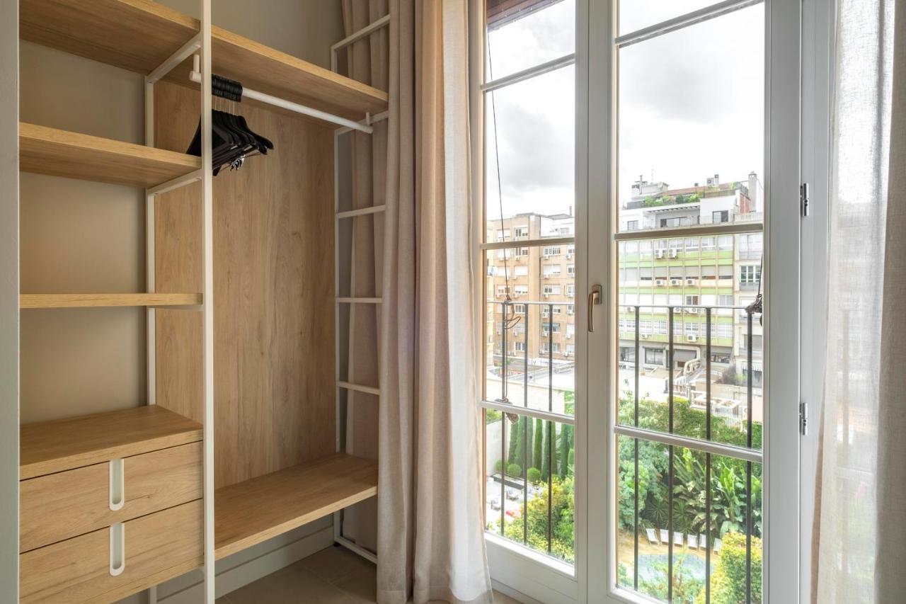 Aspasios Garden Apartments Barcelona Exterior photo