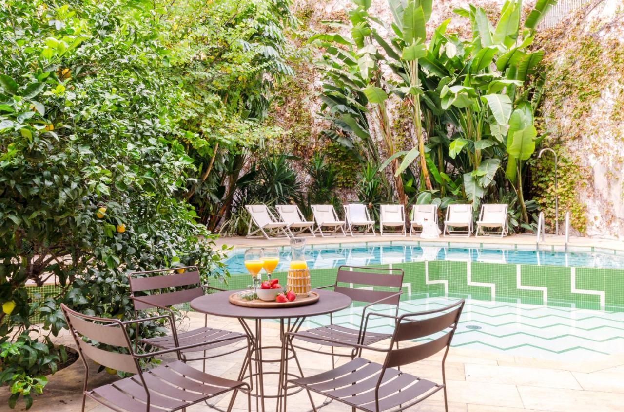 Aspasios Garden Apartments Barcelona Exterior photo